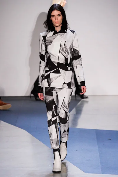 Look 5